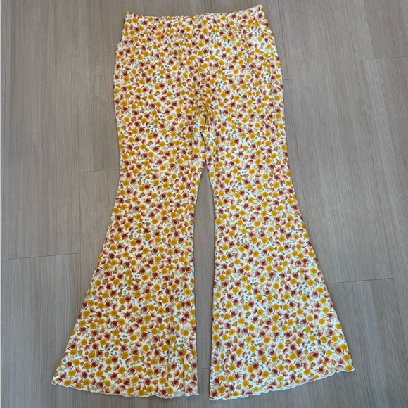 Torrid Festi Super Soft Slub Flare Leg Pant Size 1 - Picture 7 of 7